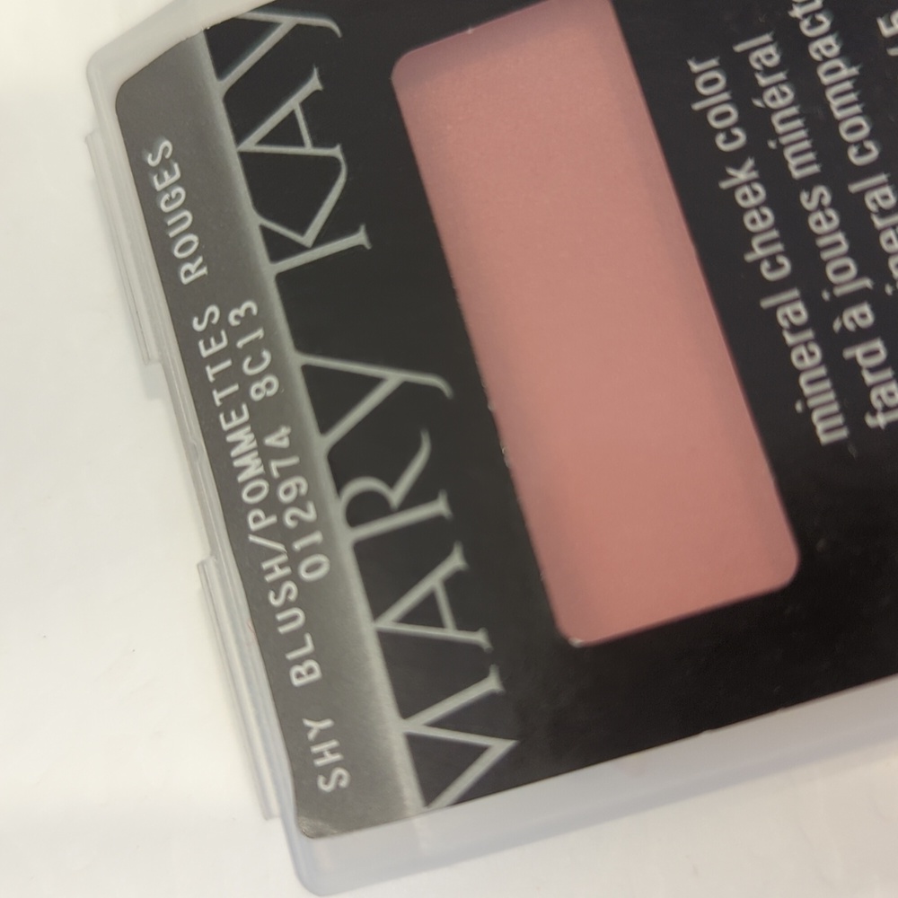 Mary Kay New, Never Used Mineral Cheek Color‎ Shy Blush/Pommettes Rouges .18 OZ. - Picture 3 of 3